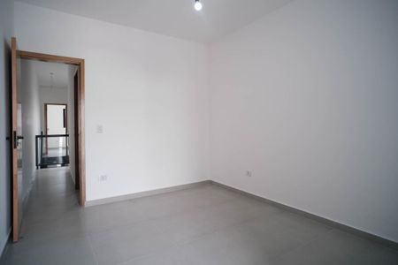 Casa à venda com 108m², 3 quartos e 2 vagasSuíte