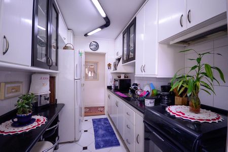Apartamento à venda com 89m², 3 quartos e 2 vagasCozinha 