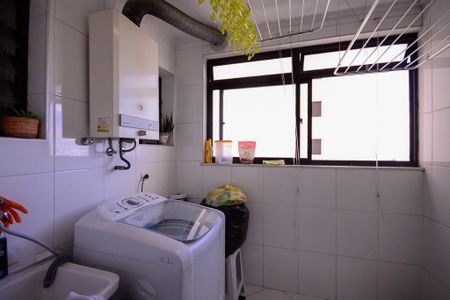 Apartamento à venda com 89m², 3 quartos e 2 vagasÁrea de Serviço 