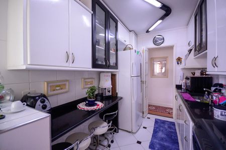 Apartamento à venda com 89m², 3 quartos e 2 vagasCozinha 