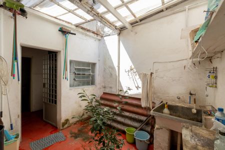 Casa à venda com 221m², 3 quartos e 4 vagasÁrea de Serviço 3