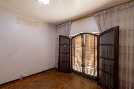 Casa à venda com 221m², 3 quartos e 4 vagasQuarto 1