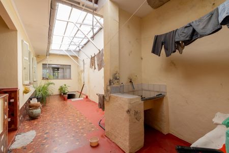 Casa à venda com 221m², 3 quartos e 4 vagasÁrea de Serviço 1