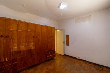 Casa à venda com 221m², 3 quartos e 4 vagasQuarto 1