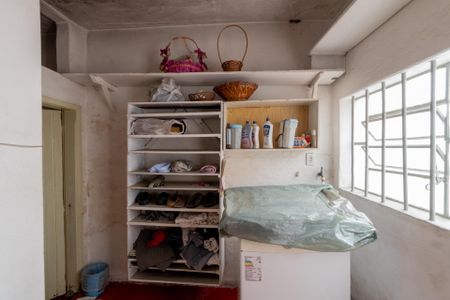 Casa à venda com 221m², 3 quartos e 4 vagasÁrea de Serviço 2