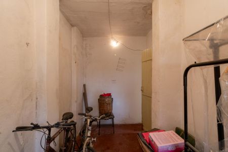 Casa à venda com 221m², 3 quartos e 4 vagasQuarto de Serviço