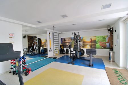 Apartamento à venda com 70m², 3 quartos e 1 vaga Apartamento à venda com 70m², 3 quartos e 1 vagaÁrea comum - Academia