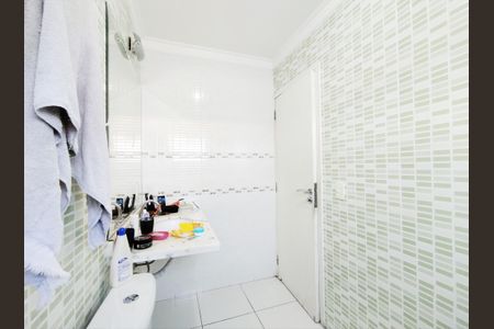 Casa à venda com 446m², 4 quartos e 12 vagas Casa à venda com 446m², 4 quartos e 12 vagasBanheiro da Suíte 2