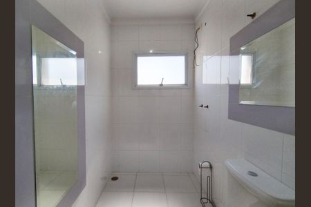 Casa à venda com 446m², 4 quartos e 12 vagas Casa à venda com 446m², 4 quartos e 12 vagasBanheiro da Suíte 1