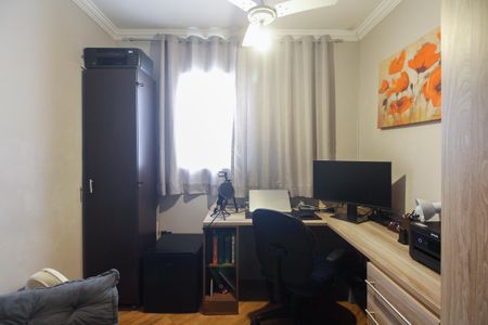 Casa à venda com 160m², 3 quartos e 2 vagas Casa à venda com 160m², 3 quartos e 2 vagasQuarto 2