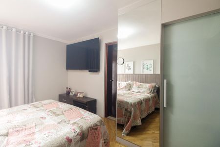 Casa à venda com 160m², 3 quartos e 2 vagas Casa à venda com 160m², 3 quartos e 2 vagasSuíte