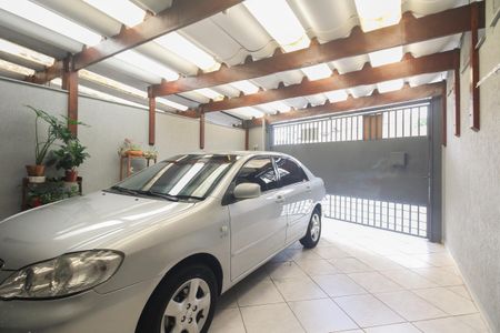 Casa à venda com 160m², 3 quartos e 2 vagas Casa à venda com 160m², 3 quartos e 2 vagasGaragem