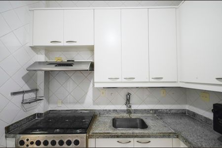 Apartamento à venda com 77m², 2 quartos e 1 vagaCozinha