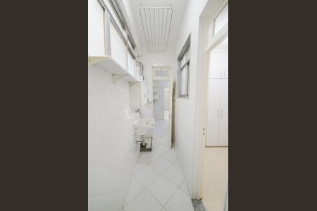 Apartamento à venda com 77m², 2 quartos e 1 vagaÁrea de Serviço