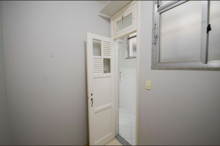 Apartamento à venda com 77m², 2 quartos e 1 vagaQuarto de Serviço