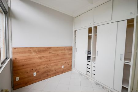 Apartamento à venda com 77m², 2 quartos e 1 vagaQuarto 1