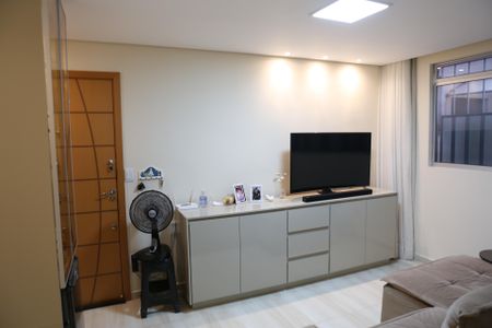 Apartamento à venda com 65m², 3 quartos e 1 vagaSala