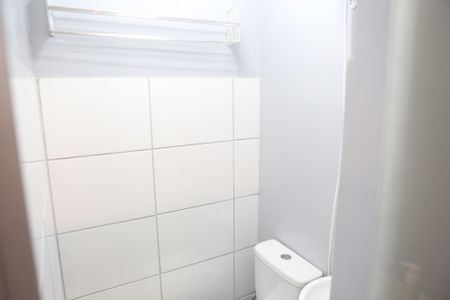 Apartamento à venda com 65m², 3 quartos e 1 vagaÁrea de Serviço - Banheiro 2 