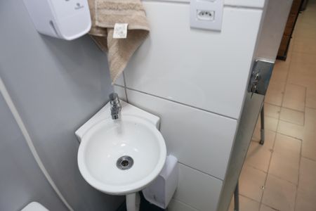 Apartamento à venda com 65m², 3 quartos e 1 vagaÁrea de Serviço - Banheiro 2 