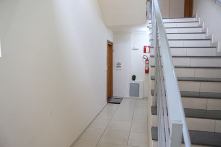 Apartamento à venda com 65m², 3 quartos e 1 vagaEscada