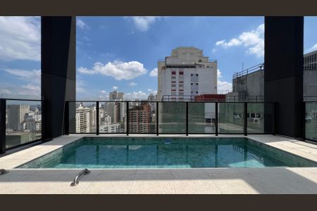 Studio para alugar com 27m², 1 quarto e sem vagaÁrea comum - Piscina