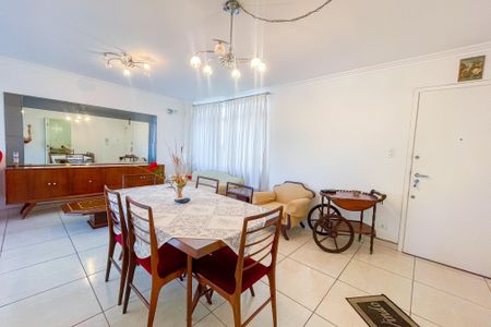 Apartamento à venda com 147m², 2 quartos e 1 vagaSala