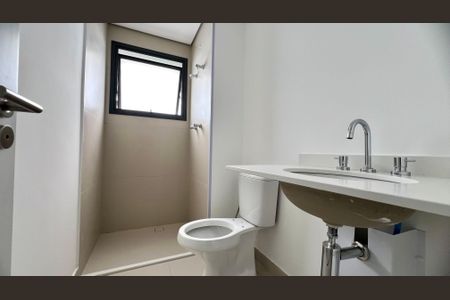 Apartamento para alugar com 195m², 4 quartos e 3 vagas Apartamento para alugar com 195m², 4 quartos e 3 vagasBanheiro