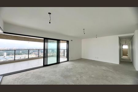 Apartamento para alugar com 195m², 4 quartos e 3 vagas Apartamento para alugar com 195m², 4 quartos e 3 vagasSala