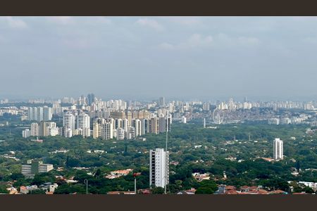 Apartamento para alugar com 195m², 4 quartos e 3 vagas Apartamento para alugar com 195m², 4 quartos e 3 vagasVista da Varanda