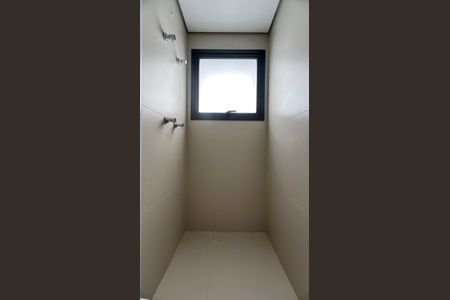 Apartamento para alugar com 195m², 4 quartos e 3 vagas Apartamento para alugar com 195m², 4 quartos e 3 vagasBanheiro da Suíte 2