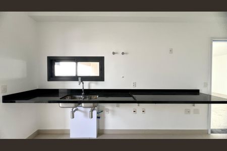 Apartamento para alugar com 195m², 4 quartos e 3 vagas Apartamento para alugar com 195m², 4 quartos e 3 vagasCozinha