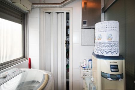 Apartamento à venda com 85m², 3 quartos e 1 vaga Apartamento à venda com 85m², 3 quartos e 1 vagaÁrea de Serviço