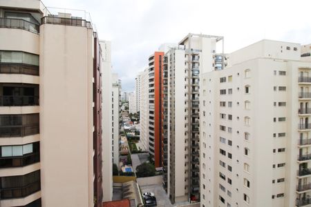 Apartamento à venda com 85m², 3 quartos e 1 vaga Apartamento à venda com 85m², 3 quartos e 1 vagaVista