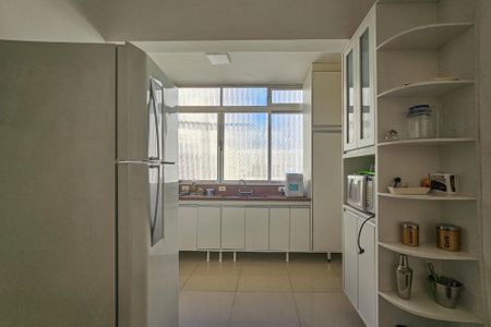 Apartamento para alugar com 161m², 4 quartos e 1 vaga Apartamento para alugar com 161m², 4 quartos e 1 vagaCozinha
