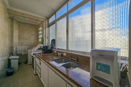 Apartamento para alugar com 161m², 4 quartos e 1 vaga Apartamento para alugar com 161m², 4 quartos e 1 vagaCozinha
