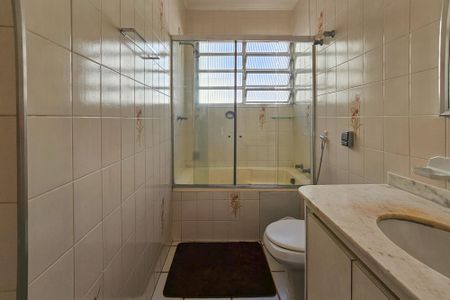 Apartamento para alugar com 161m², 4 quartos e 1 vaga Apartamento para alugar com 161m², 4 quartos e 1 vagaBanheiro da suíte 2