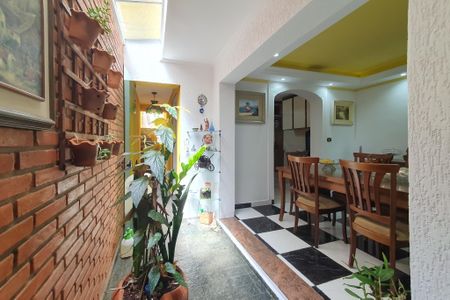 Casa à venda com 275m², 3 quartos e 2 vagaslateral da salalateral da sala