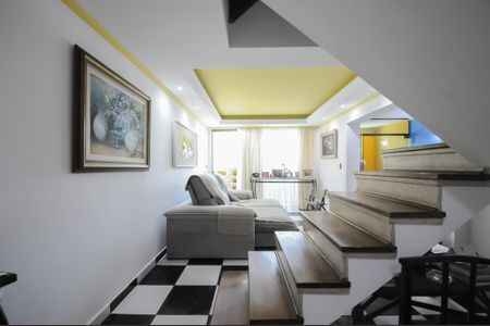 Casa à venda com 275m², 3 quartos e 2 vagasSala