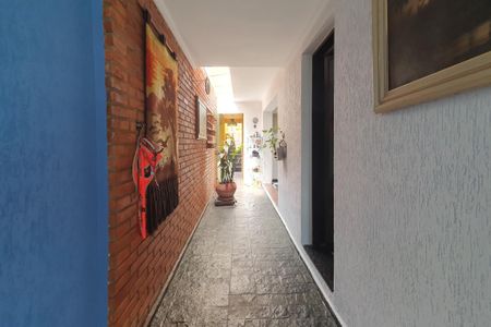 Casa à venda com 275m², 3 quartos e 2 vagaslateral da sala