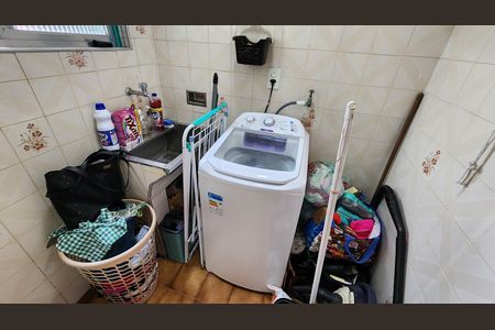Apartamento para alugar com 58m², 2 quartos e 1 vagaÁrea de Serviço