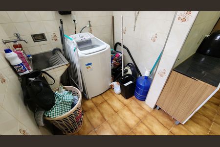 Apartamento para alugar com 58m², 2 quartos e 1 vagaÁrea de Serviço
