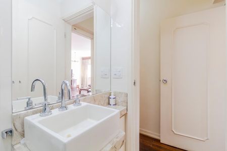 Apartamento à venda com 123m², 3 quartos e 1 vagaBanheiro Social