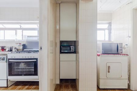 Apartamento à venda com 123m², 3 quartos e 1 vagaÁrea de Serviço