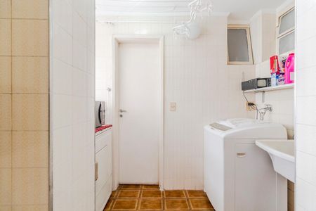 Apartamento à venda com 123m², 3 quartos e 1 vagaÁrea de Serviço