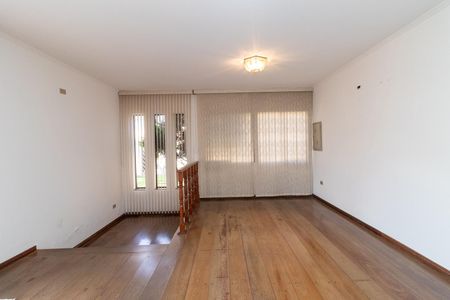 Casa à venda com 400m², 4 quartos e 5 vagasSala