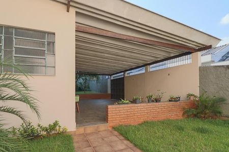 Casa à venda com 400m², 4 quartos e 5 vagasÁrea