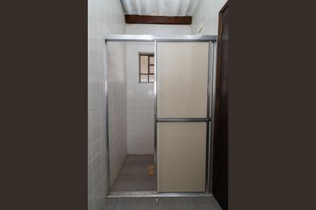 Casa à venda com 400m², 4 quartos e 5 vagasBanheiro 2