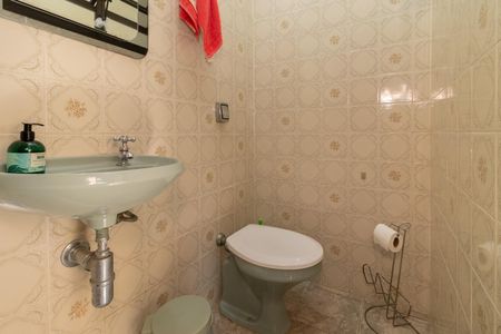 Casa à venda com 400m², 4 quartos e 5 vagasLavabo 1