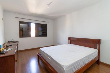 Casa à venda com 400m², 4 quartos e 5 vagasSuíte