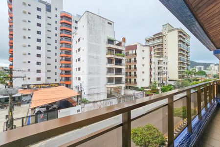Apartamento para alugar com 132m², 3 quartos e 1 vaga Apartamento para alugar com 132m², 3 quartos e 1 vagaVaranda
